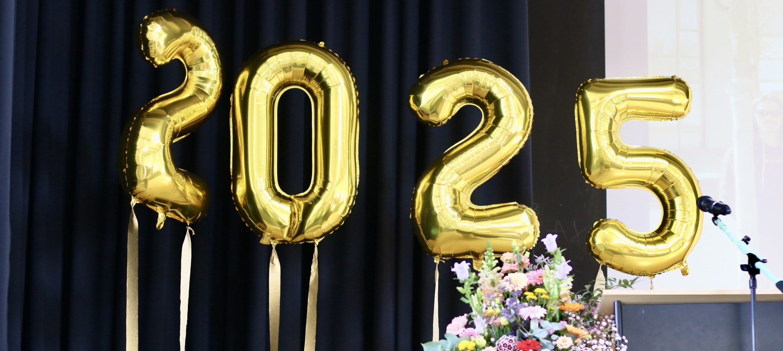 Abiturfeier – „13 Jahre unentschuldigt“ 