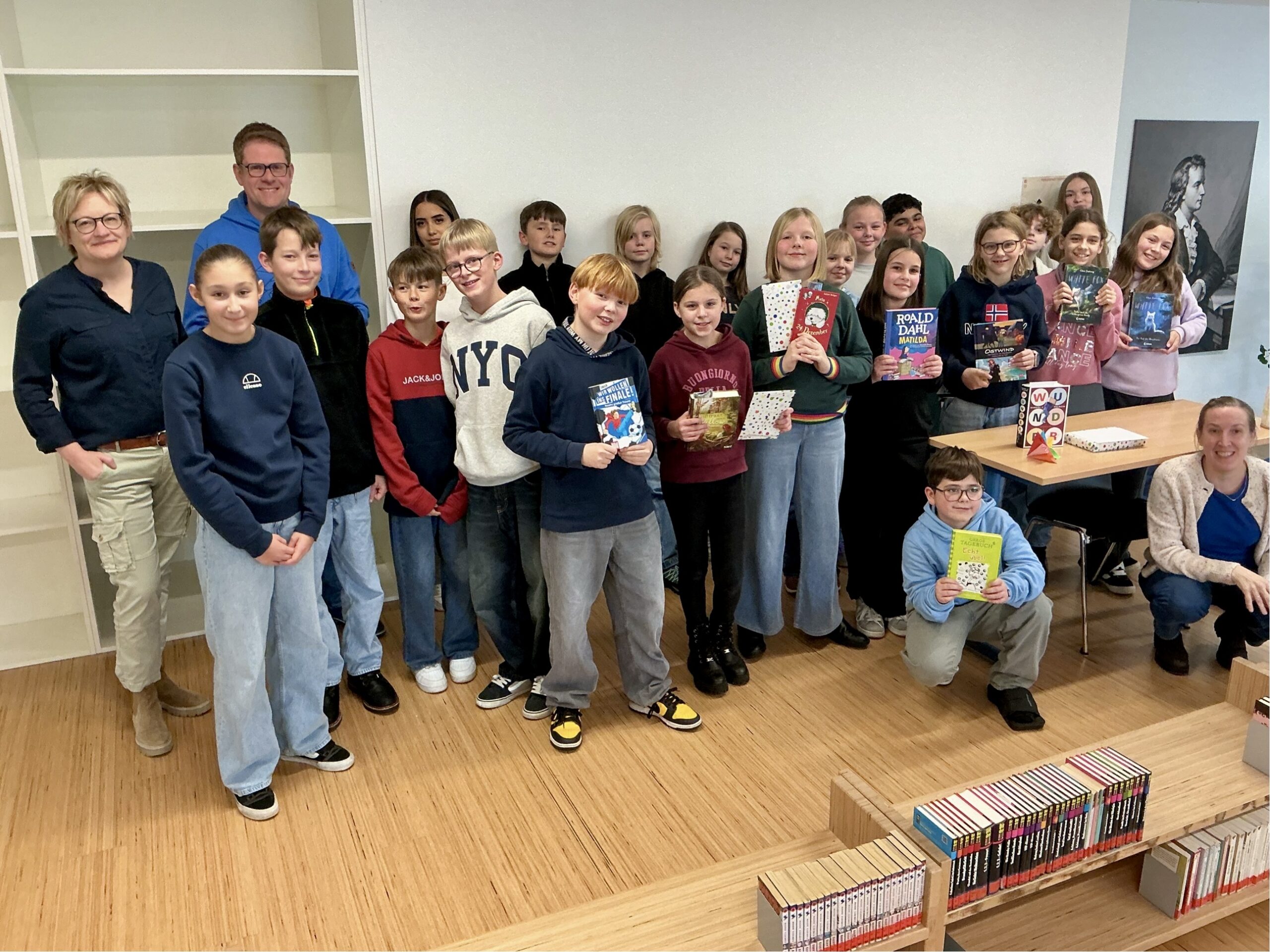 Xenia Kößmeier ist Schulsiegerin des diesjährigen Vorlesewettbewerbs